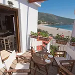 Iliolousta Apart Otel