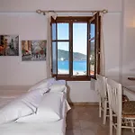 Iliolousta Aparthotel Kyparission