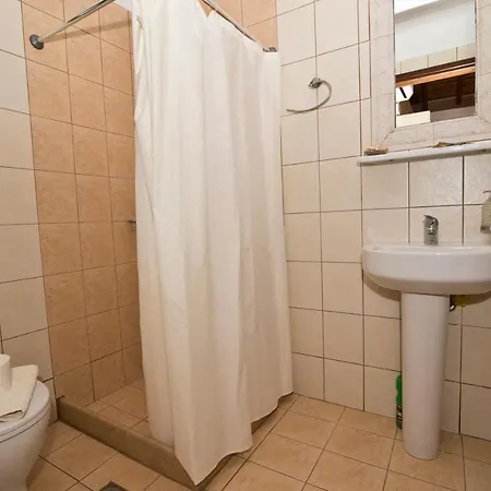 Apartahotel Iliolousta 4*