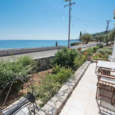 Apartahotel Iliolousta 4*