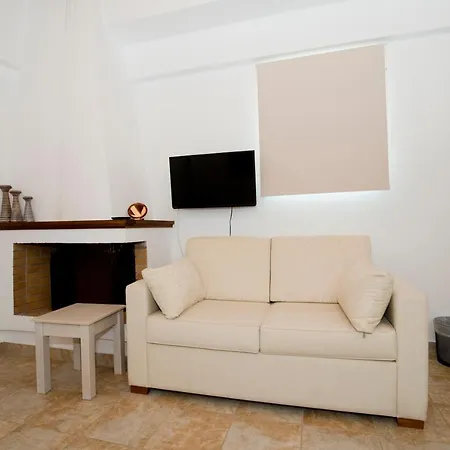 Apartahotel Iliolousta 4*