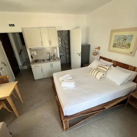 Aparthotel Iliolousta