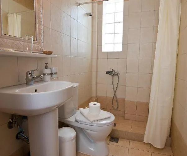 Lägenhetshotell Iliolousta 4*